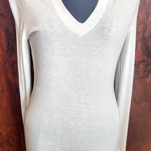 White Banana republic V-neck top size XS